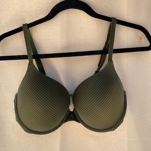 Victoria Secret Padded Perfect Coverage bra.